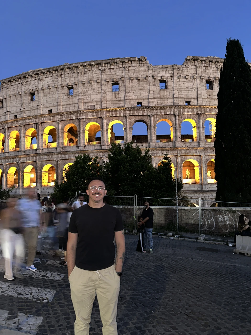 Esrom no Coliseu em Roma, Itália
